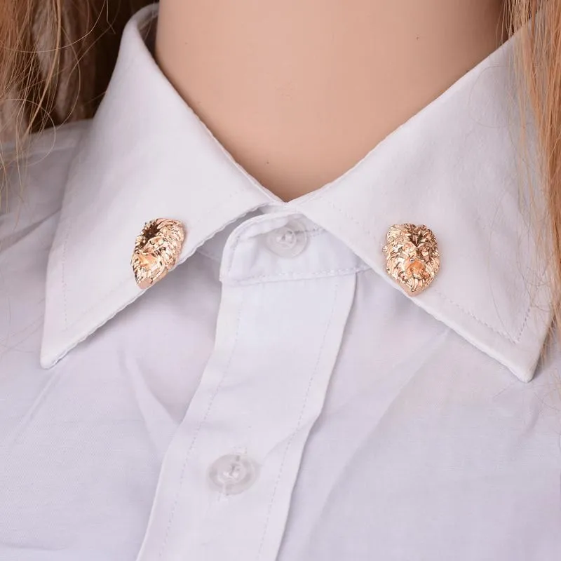 1 Pair Delicate 3D Lion Head Brooch Collar Lapel Pins Tips Gift Unisex-Gold