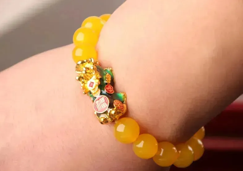 3D Gold Plated PiXiu Crystal Beaded Bracelet