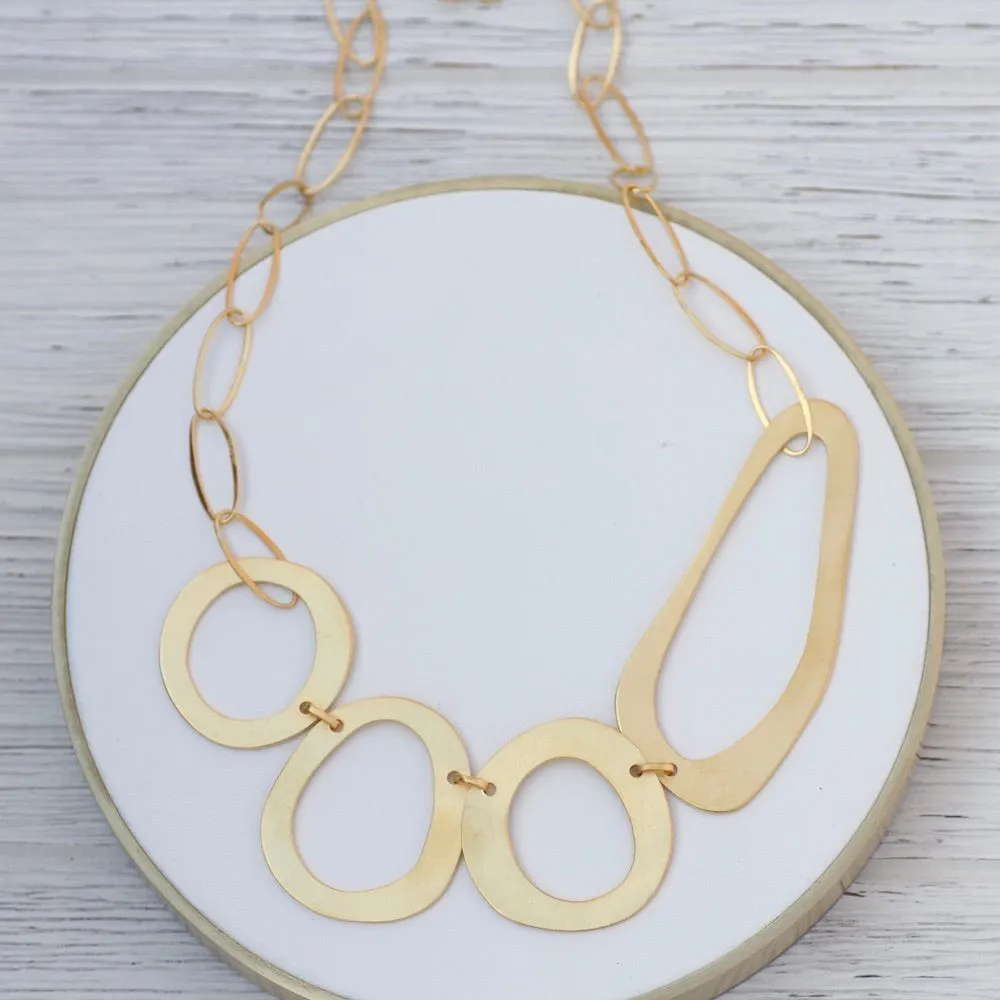 Asymmetrical Organic Rings Necklace - Gold Plated