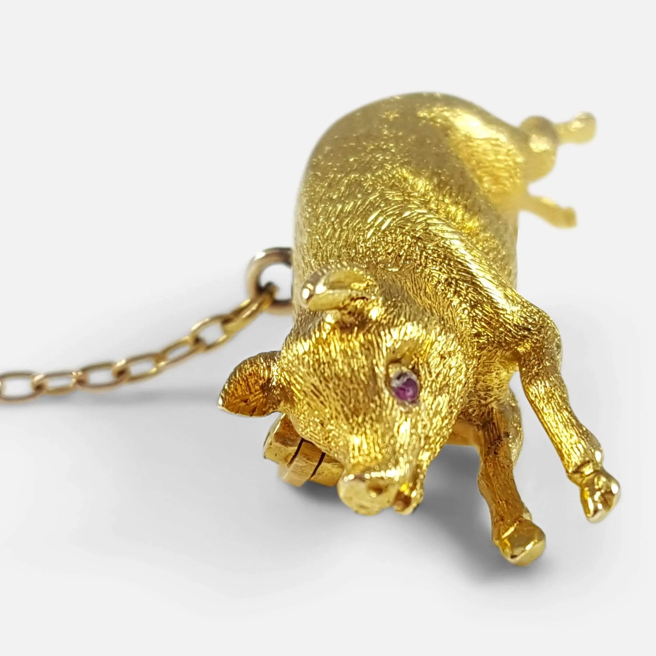 Edwardian 15ct Yellow Gold Pig Brooch