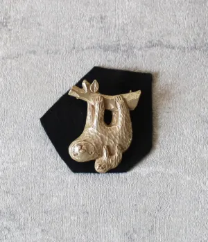 KIYATA Tin Brooch {Sloth}