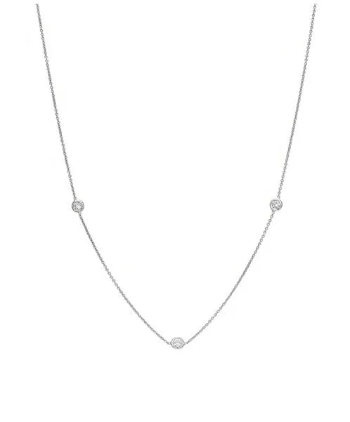 Lisa Nik Three Diamond Bezel Necklace