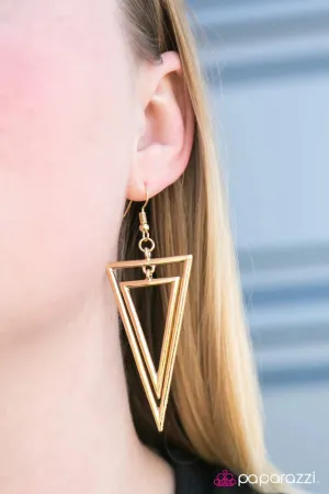 Paparazzi Earring ~ Look Sharp! - Gold