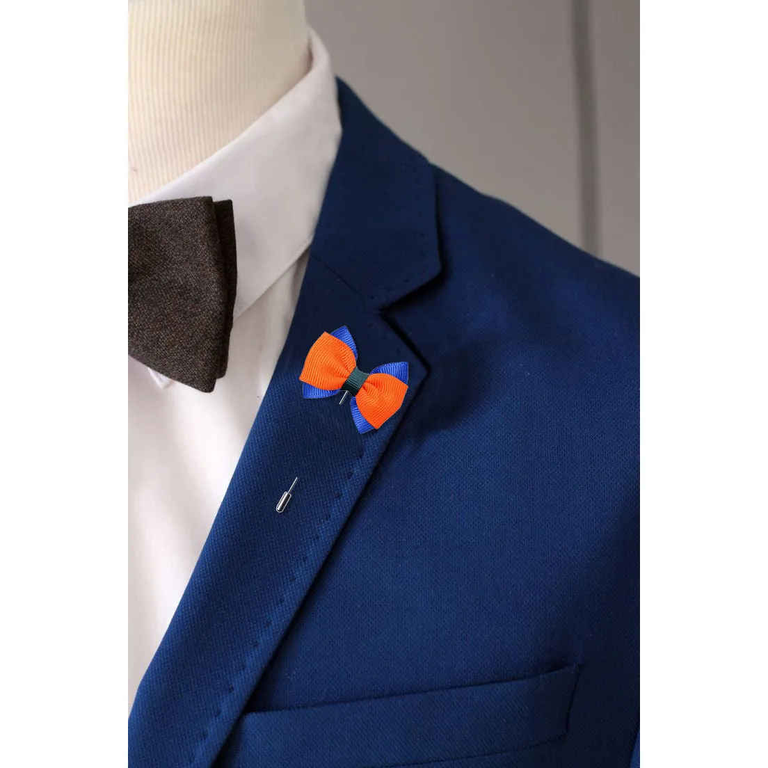 Peluche The Graceful Bow Orange and Blue Brooch