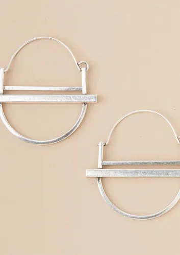 Refined Earring Collection | Saturn Hoop