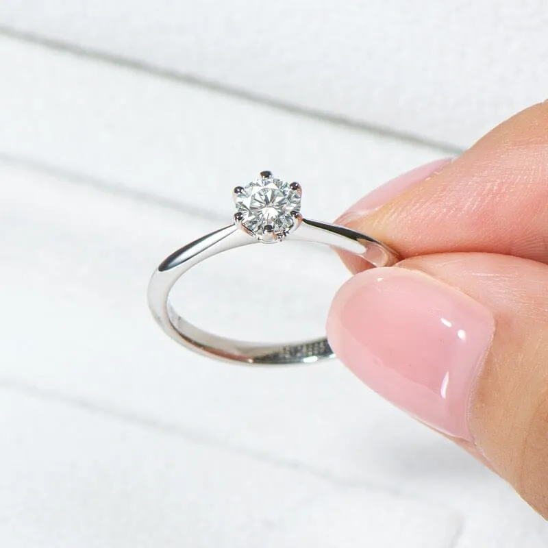 Round Cut Solitaire Moissanite Diamond Silver Ring