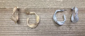 Textured Wave Hoop Earring