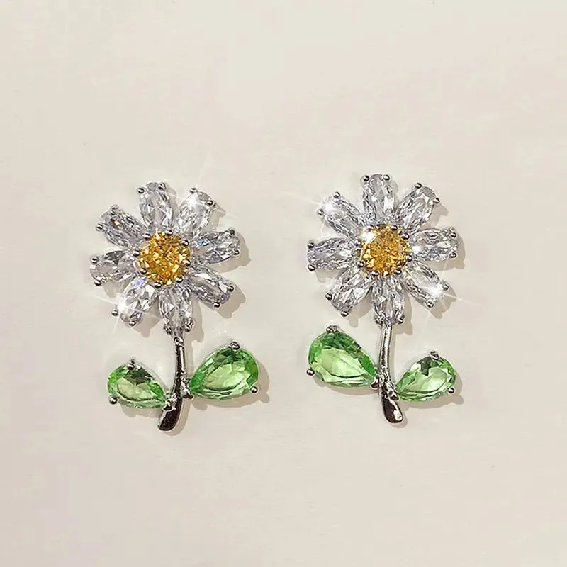 White Daisy Rhinestone Earrings